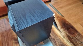 Altavoces B&W Negros