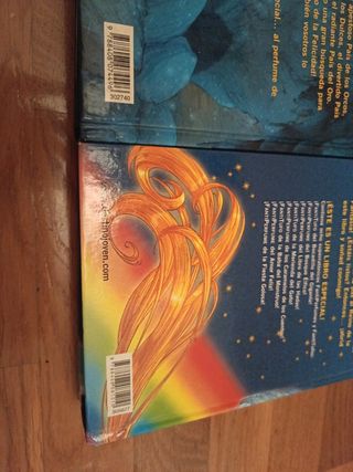 Regreso al Reino de la Fantasía: ¡Libro con olo...