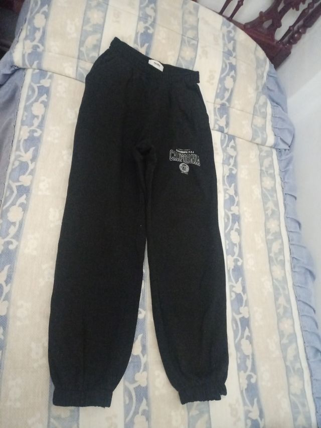Pantalón deportivo Pull&Bear negro Talla S