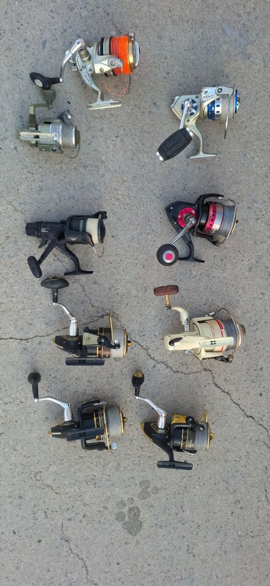 Carretes de pesca variados