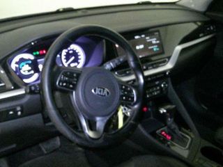 Kia Niro 1.6 GDI HEV 104KW (141CV) DRIVE