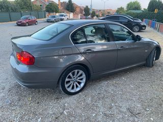 BMW Serie 318d del año 2011