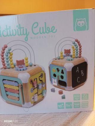 Cubo de Actividades de Madera Nuevo Eurekakids