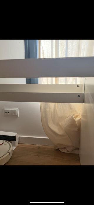 Escritorio IKEA blanco con cajonera