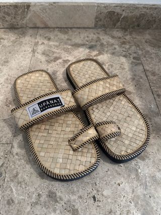 Chanclas UPANAT Beige Tejidas