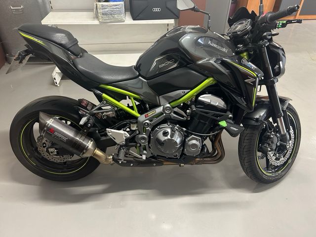 Kawasaki Z900 A2