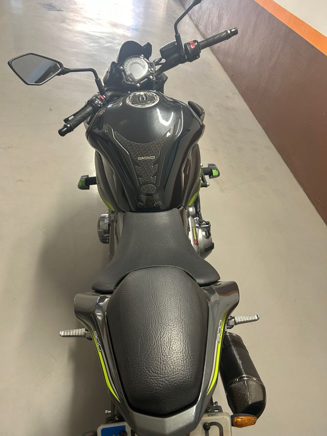 Kawasaki Z900 A2