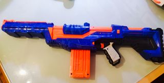 Pistola Nerf Delta Trooper Naranja y Azul