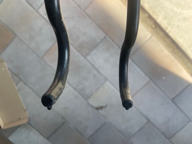 2 Porta biciclette da muro