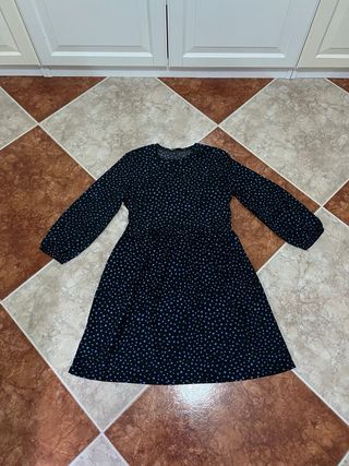 Lote 2 vestidos Stradivarius y Lefties de lunares