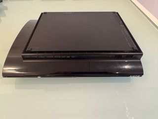 PlayStation 3 con 2 Controller e 5 Giochi