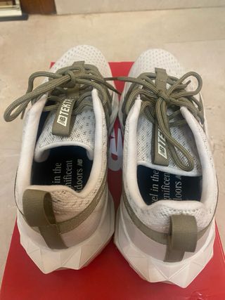 Zapatillas New Balance Tektrel Talla 39