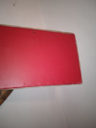 Perchero antiguo de piel y metal