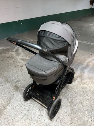 Carro de bebé Inglesina Aptica XT dúo gris