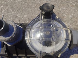 Bomba  motor eléctrica 180w .( Para agua) Piscina