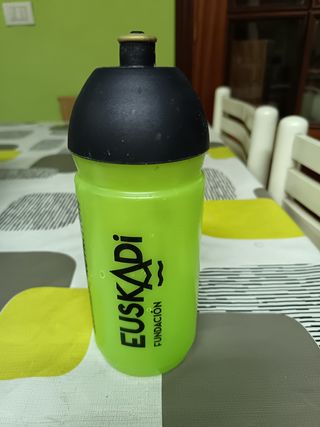 Botellín ciclismo Euskadi Fundación