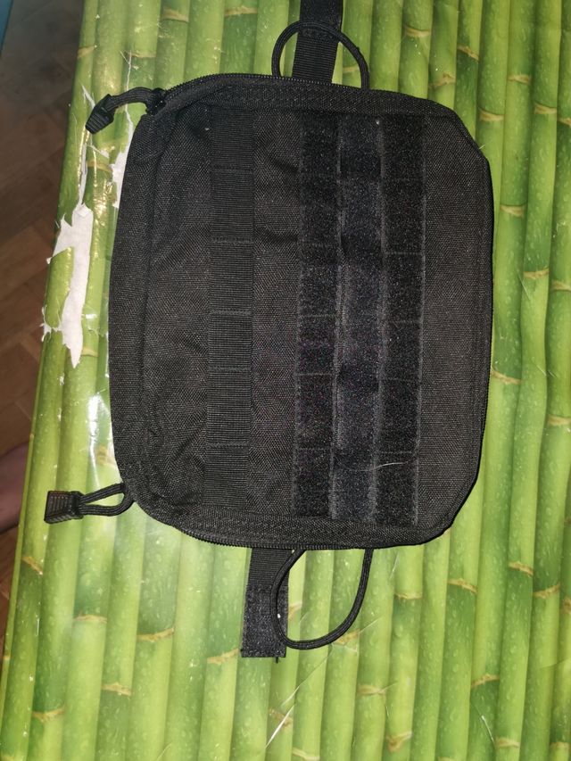 Bolsa EDC Negra con Molle