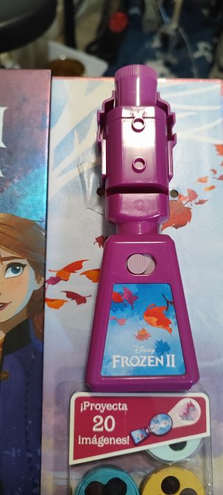 Frozen II: Cine en Casa Cuento y Proyector