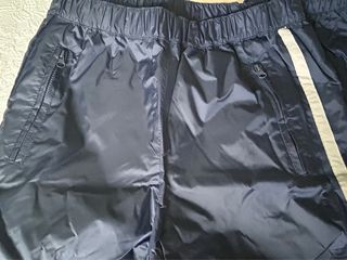 Calça impermeável infantil