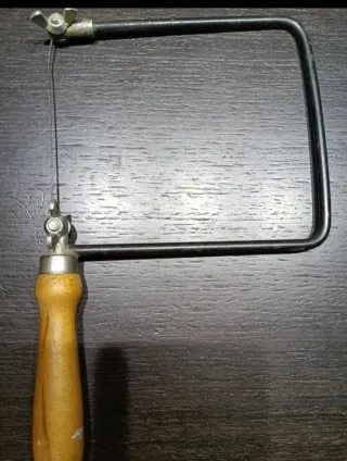 Sierra marquetería,arco de sierra y serrucho antig