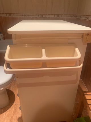 Mueble cambiador Micuna con bañera