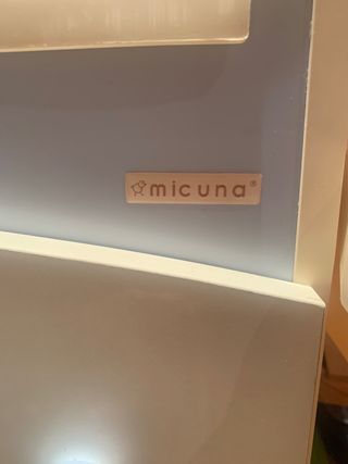Mueble cambiador Micuna con bañera