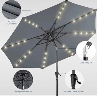 Sombrilla de exterior con luces LED