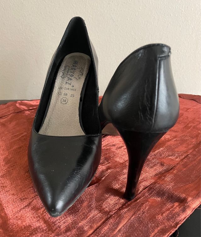 Salón Tacón Alto Piel Negro Marypaz Talla 38 de segunda mano por
