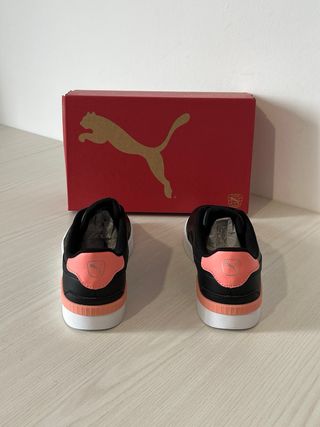 Scarpe Puma nere e rosa taglia 42