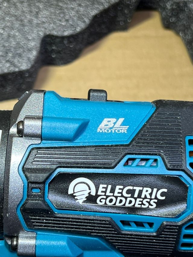 Taladro Eléctrico DDF487 Brushless