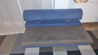 Sofá de 2 cuerpos azul y marrón