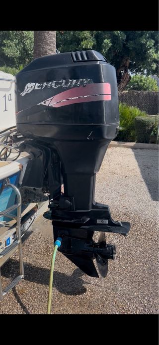 Motor fueraborda Mercury 75 CV 2 Tiempos