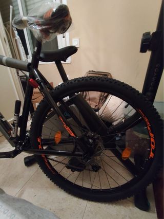 Bicicleta de Montaña VHEAD Granger Unisex. Nueva!!