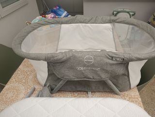 Pack Cuna de viaje Kinderkraft LOVI y colchón y +.