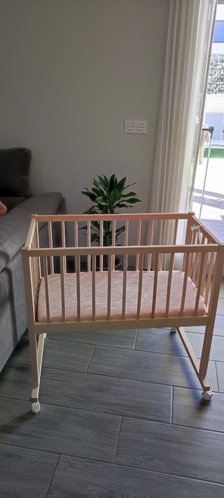 Minicuna de madera