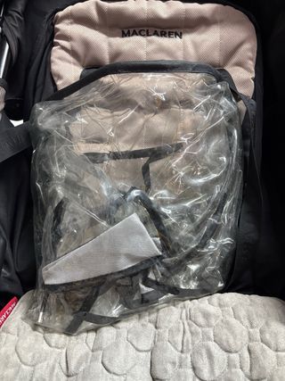 Silla de Paseo Maclaren Quest + Plástico lluvia