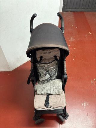 Silla de Paseo Maclaren Quest + Plástico lluvia