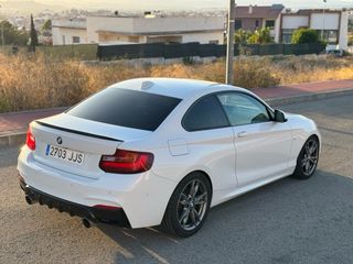BMW 220i M Coupe
