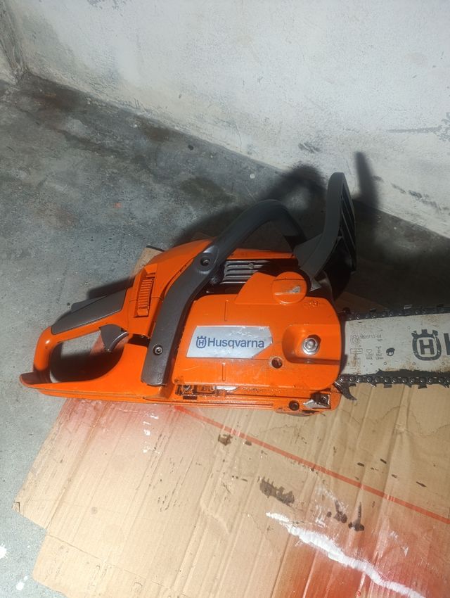 Motosierra Husqvarna 440 II