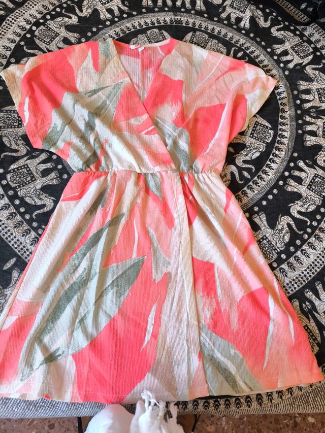 Vestido corto estampado floral