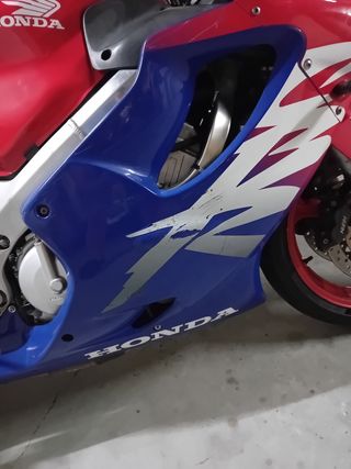 Honda CBR 600 F4
