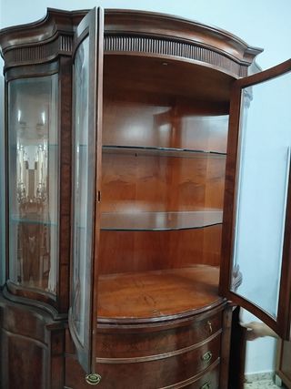 Vitrina de madera y cristal El Corte Inglés