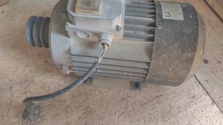 MOTOR ELÉCTRICO INDUSTRIAL 2,2 Kw