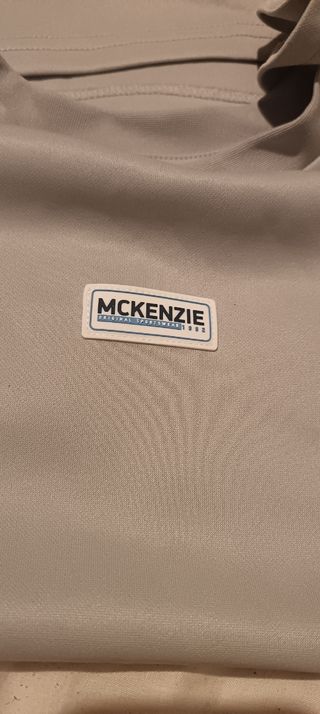 Camiseta McKenzie Gris