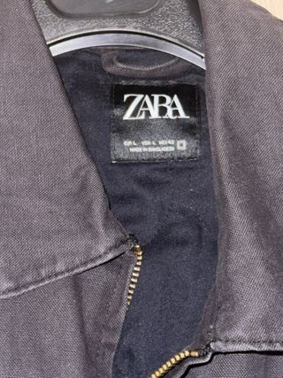 Zara Cazadora Negra – Estilo Carhartt, Talla L