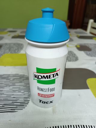 Botellín Ciclismo Kometa Enervit Tacx