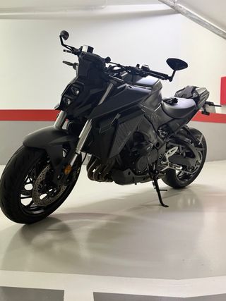 Suzuki GSXS950