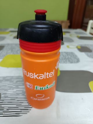 Botellín ciclismo Euskaltel Orbea naranja