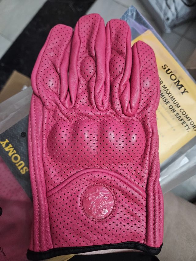 Guanti da moto in pelle rosa  Da nuovo a nuovo di zecca