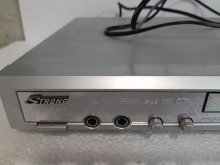 Lettore DVD Strong SRT 1500